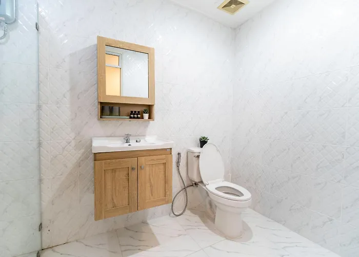 Ren Asoke L 4 People 2 Bed L 5 Min Bts&mrt Sukhumvit Aparthotel Bangkok
